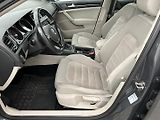 Volkswagen Golf 1.6 TDI Highline - náhled 7