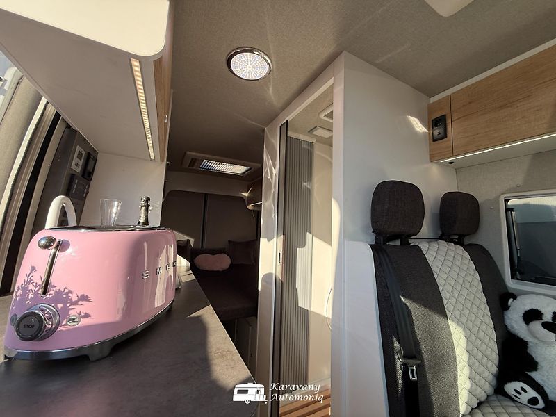 Citroën Jumper (2024) 6m, Markíza, Solar, Ťažné - fotka 4 z 27