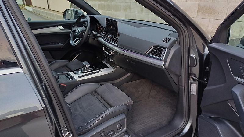 Audi Q5 2.0TDI 150kW QUATRRO S-LINE-ČR - fotka 11 z 50