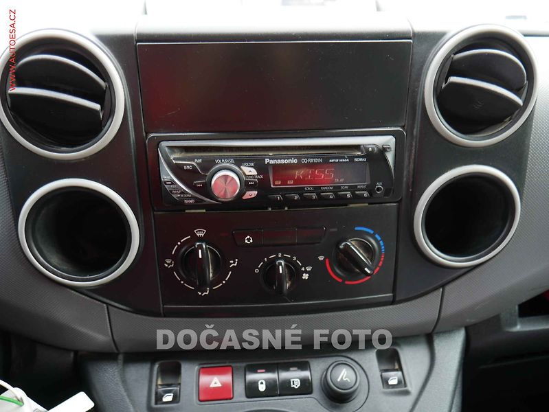 Citroën Berlingo (2009) 1.6i, ČR, TZ - fotka 11 z 12