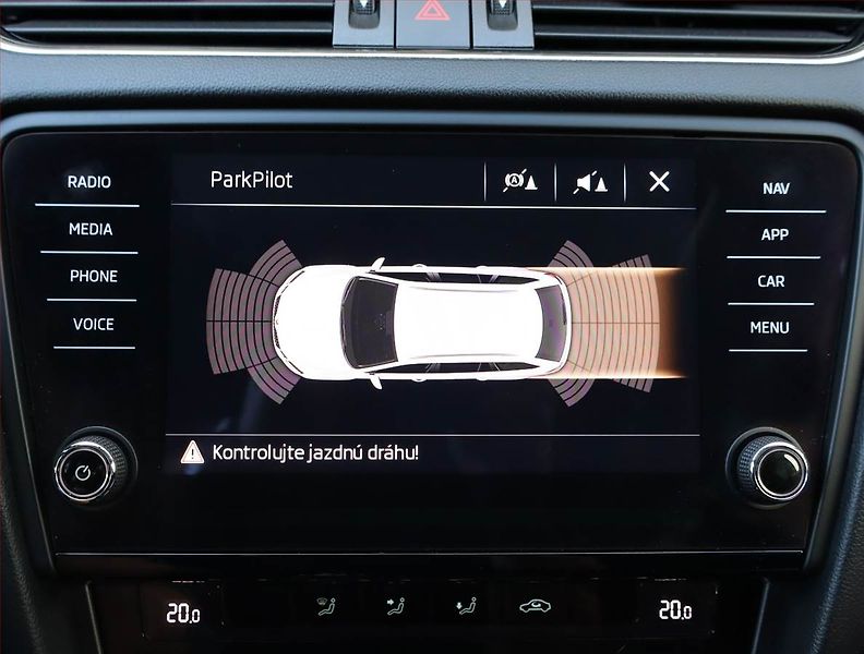 Škoda Octavia (2018) 1.0 TSI, Navi, Tempomat - fotka 23 z 23