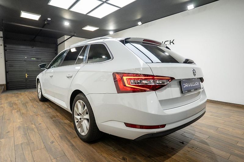 Škoda Superb 1.6 TDI 88 kW - fotka 6 z 25