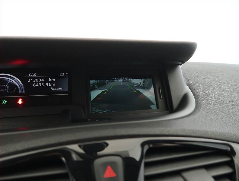 Renault Scénic (2012) 1.5 dCi, nová STK - fotka 15 z 20