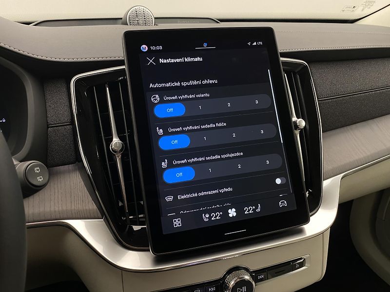 Volvo XC90 (2026) T8 AWD RECHARGE BRIGHT PLUS 7m - fotka 47 z 72