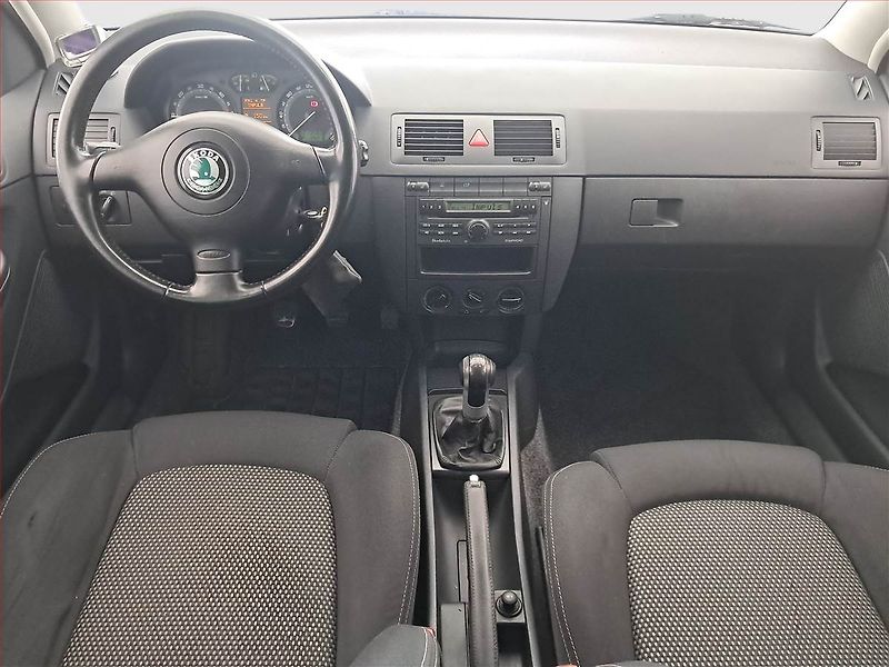 Škoda Fabia (2007) 1.9 TDI, po STK, Tažné - fotka 8 z 15