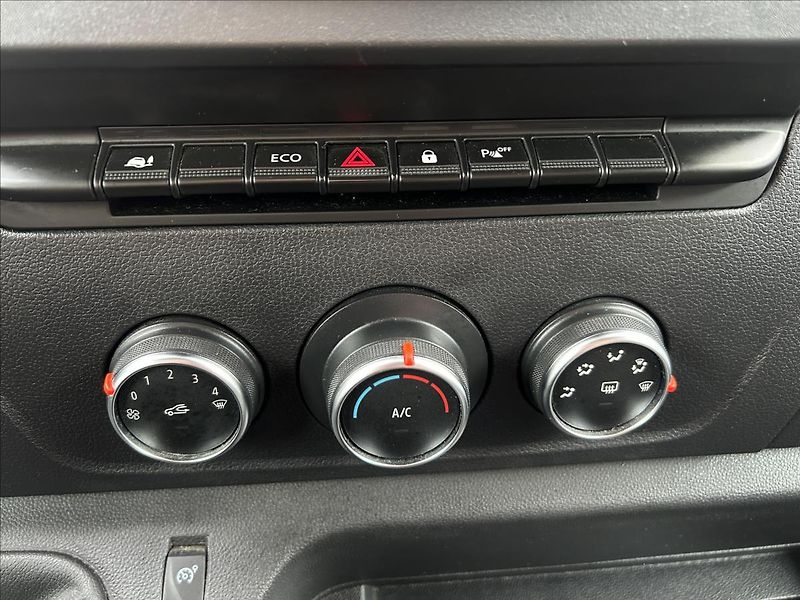 Renault Master 2,3   dCi 135,L3H2,ČR,1.MAJ,DP - fotka 19 z 25