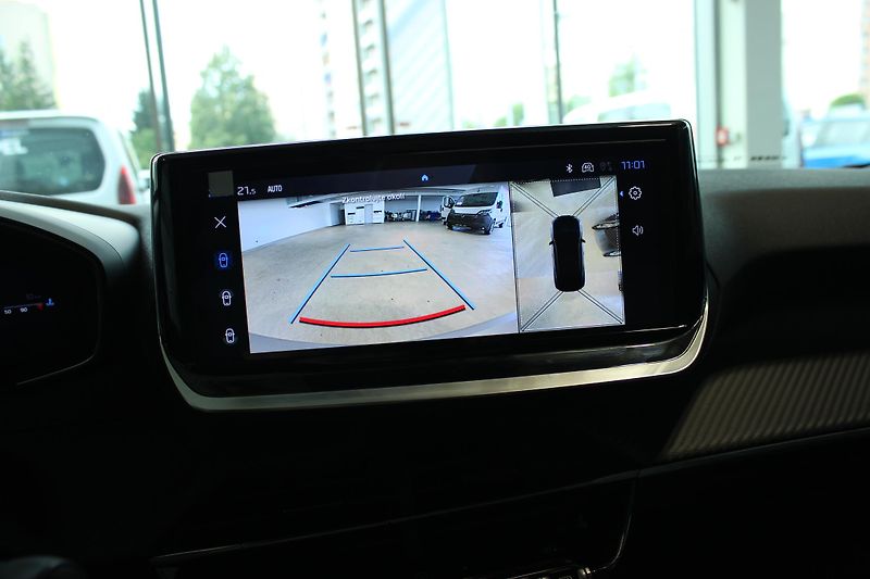 Peugeot 2008 (2026) 2008 ALLURE Hybrid 110 e-DCS6 - fotka 14 z 17