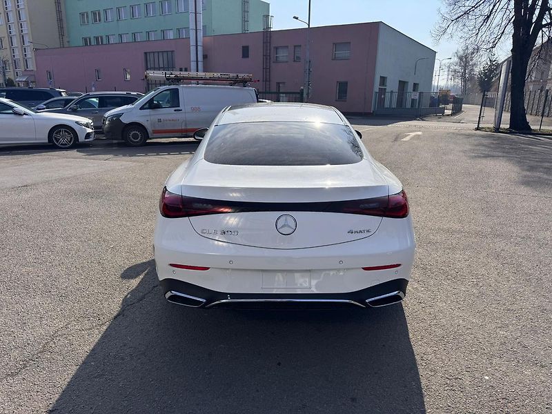 Mercedes-Benz CLE (2026) 300 4MATIC kupé - fotka 6 z 23