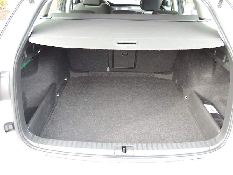 Škoda Octavia (2020) 1.5TSi,110kw,Combi,ČR,1maj. - fotka 52 z 58