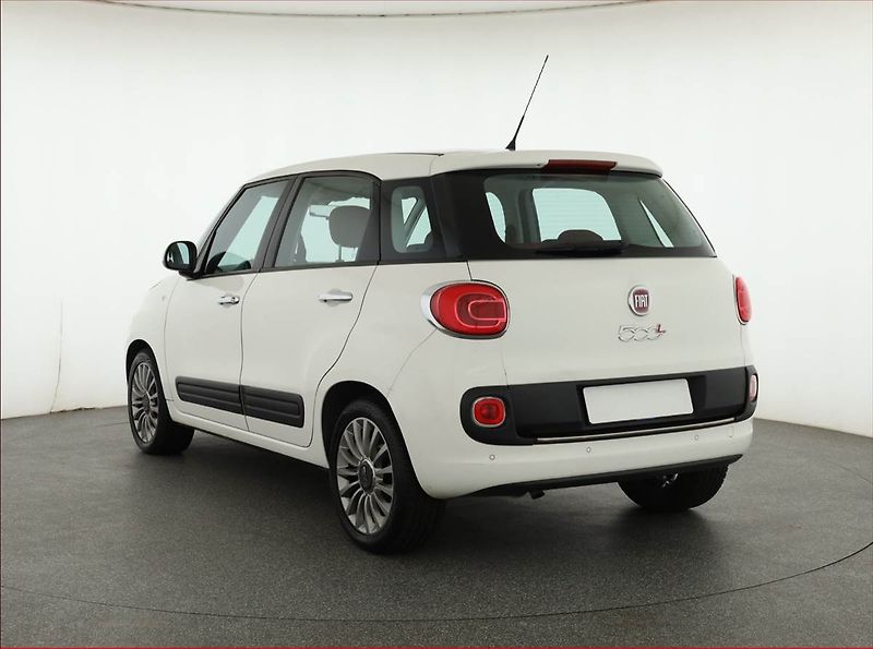 Fiat 500L (2012) 1.4 16V, Tempomat - fotka 4 z 17