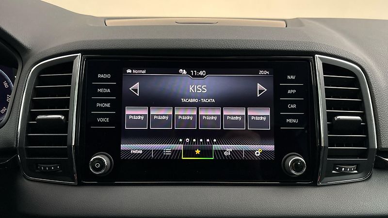 Škoda Karoq 2.0 TDI DSG 4x4 Style - fotka 11 z 30