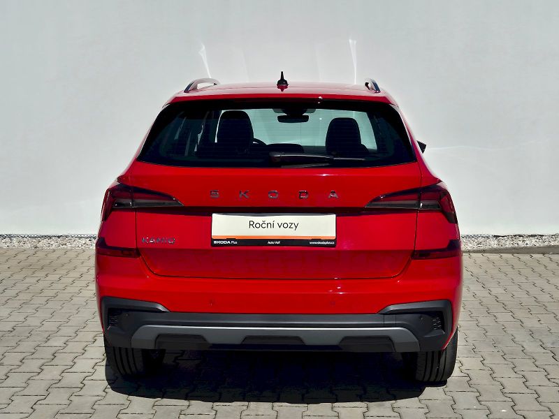 Škoda Kamiq (2025) Top Selection 1.0TSi 85kW 7° a - fotka 10 z 30