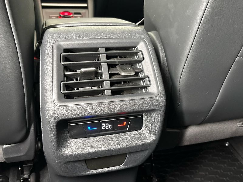 Volkswagen Tiguan Life - fotka 22 z 31