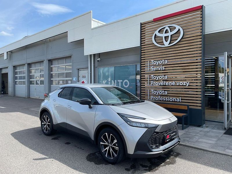 Toyota C-HR 2.0 HEV, Style, ODBĚR IHNED - fotka 1 z 21