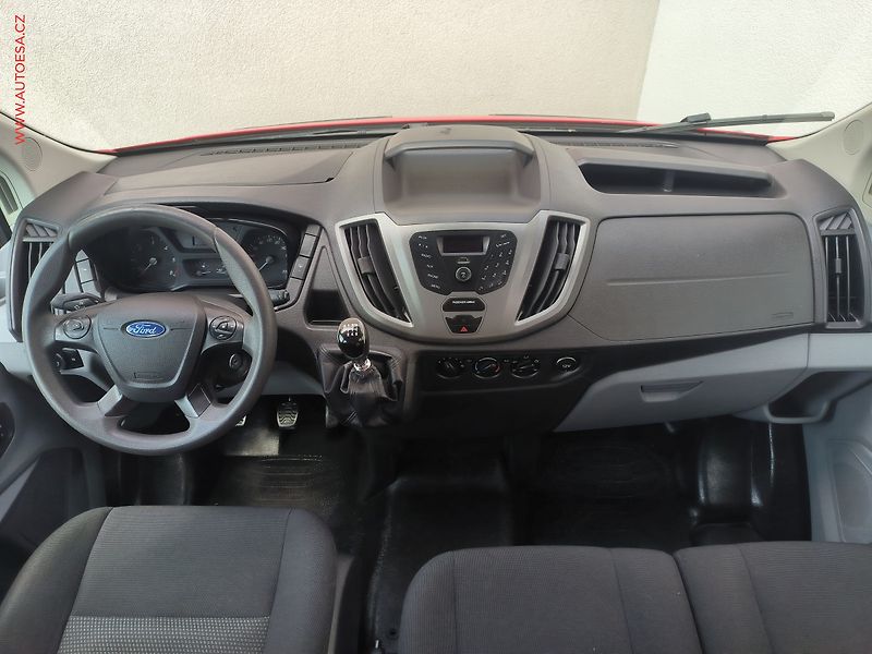 Ford Transit (2016) 2.2TDCi L2H2 9míst, AC - fotka 8 z 19