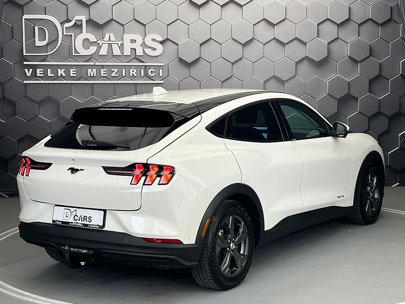 Ford Mustang Mach-E SoH 94,5 %, po servisní prohlí - fotka 6 z 68