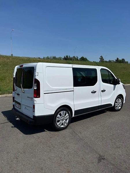 Renault Trafic (2023) Renault Trafic 2.0 dCi 150  - fotka 4 z 15