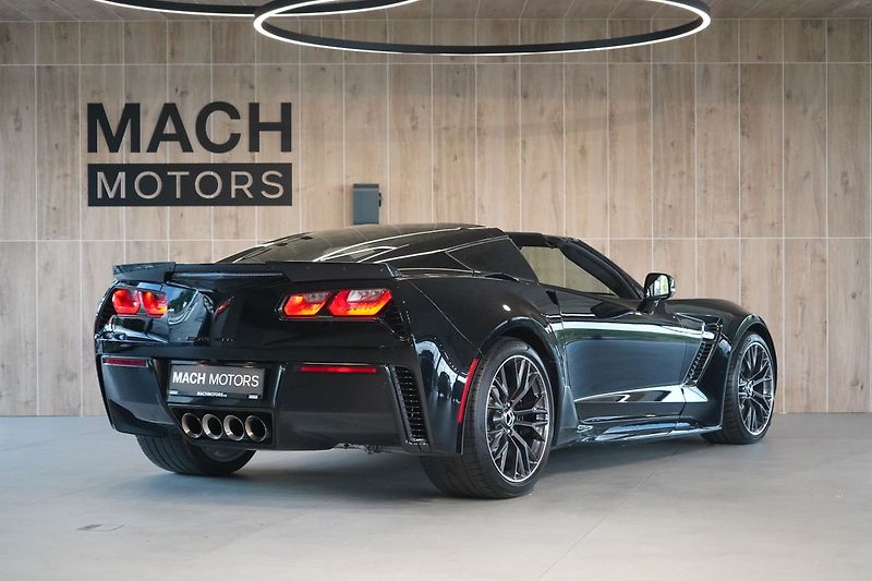 Chevrolet Corvette C7 Z06, EU verze, Head-up - fotka 11 z 45