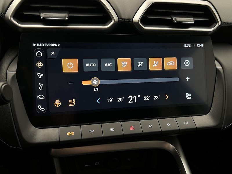 MG ZS 1.5 EXCLUSIVE HYBRID+ AUT CZ  - fotka 28 z 40