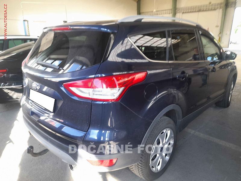 Ford Kuga (2013) 2.0 TDCI 4x4, Xenon, navi - fotka 2 z 3