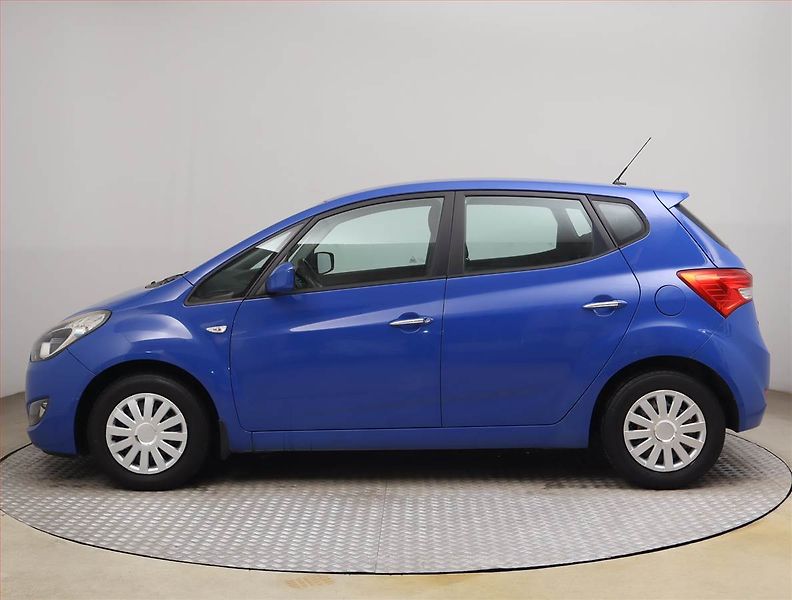 Hyundai ix20 (2013) 1.4 CRDi, nová STK - fotka 3 z 15