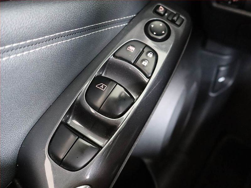 Nissan Juke (2021) Tekna 1.0 DIG-T, Automat - fotka 16 z 23