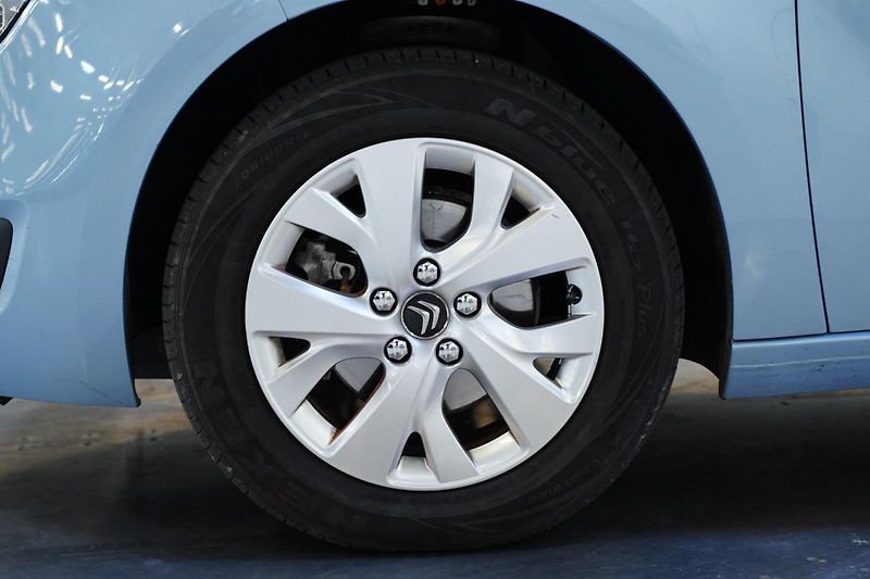 Citroën Grand C4 Picasso - fotka 10 z 29