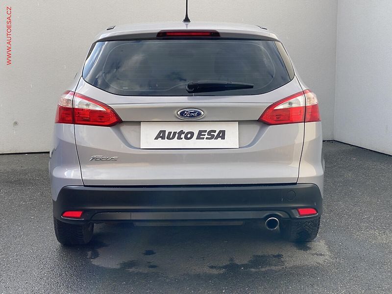 Ford Focus (2013) 2.0TDCi, AT, AC, tempo - fotka 5 z 18