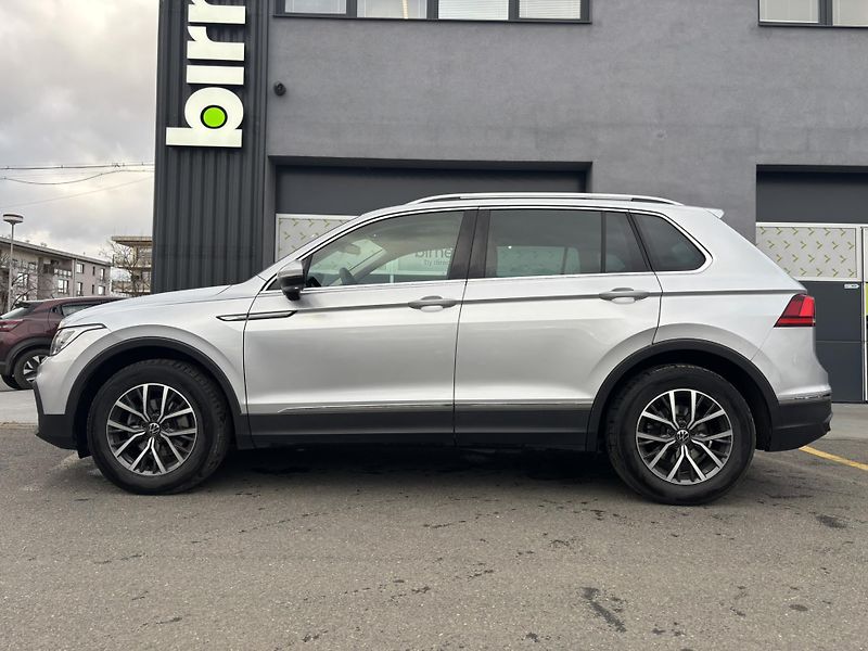 Volkswagen Tiguan (2023) Life 2.0 TDI (110 kW) AUT - fotka 6 z 20