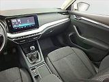 Škoda Octavia (2022) Style 1.0 TSI, ČR,1.maj - náhled 8