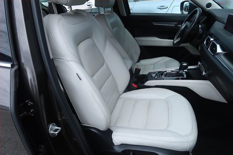 Mazda CX-5 (2019) 2.5 Skyactiv-G - fotka 9 z 27