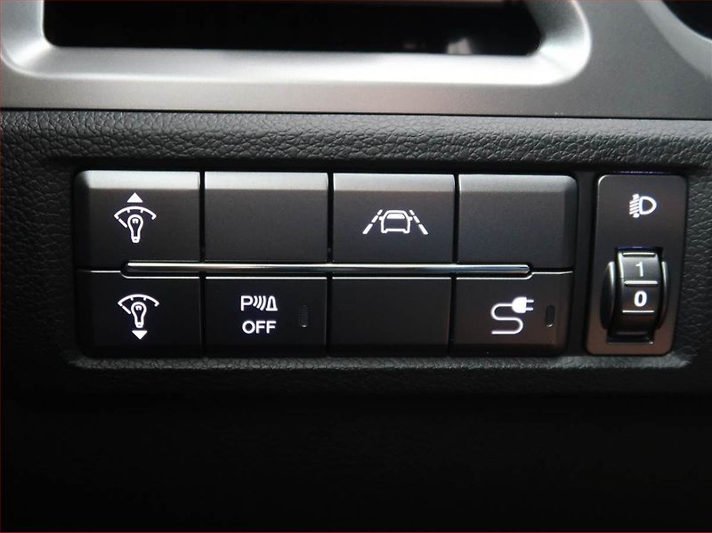 SsangYong Korando (2020) Style 1.5 T-GDI, ČR,1.maj - fotka 16 z 20