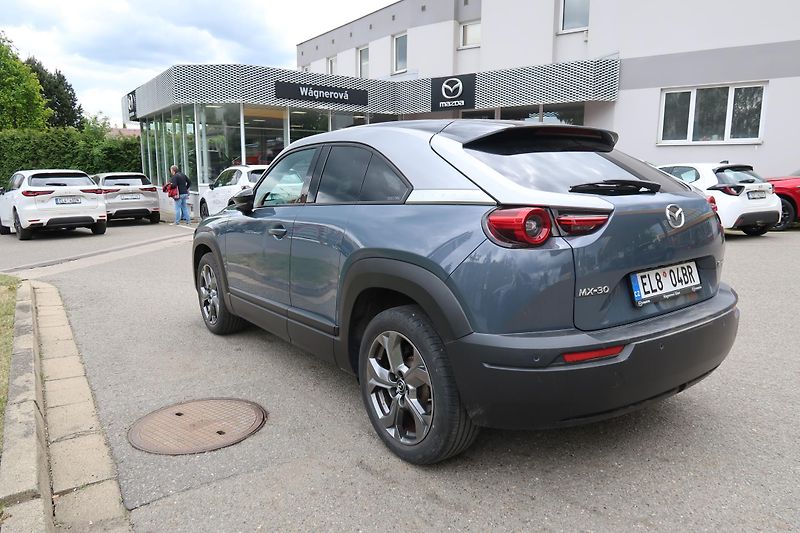 Mazda MX-30 EV  Advantage, DPH, záruka - fotka 7 z 28