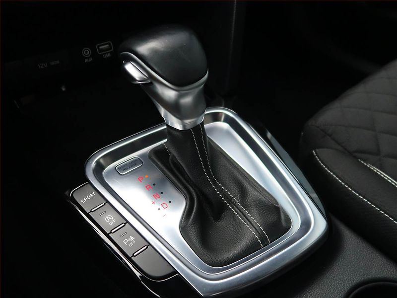 Kia Ceed (2019) GT Line 1.4 T-GDI, Automat - fotka 13 z 19