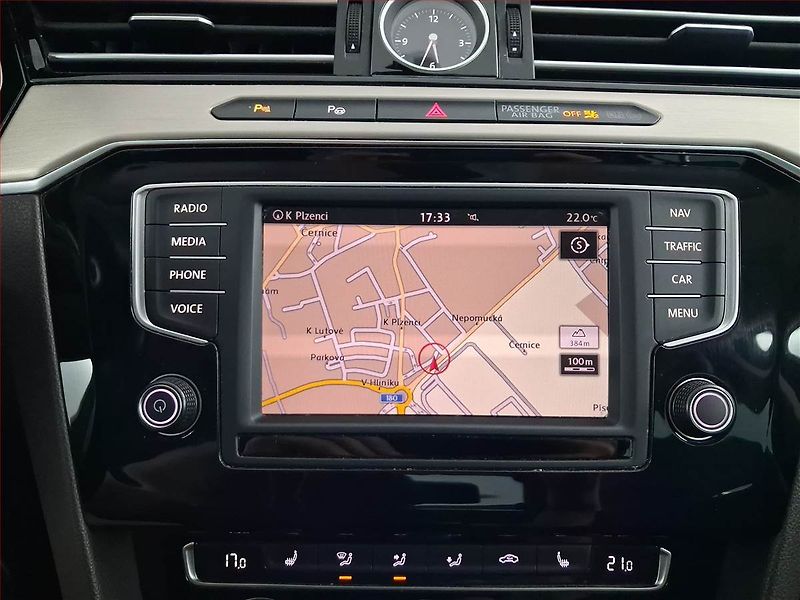 Volkswagen Passat (2016) 1.6 TDI, Navi, Tempomat - fotka 13 z 20