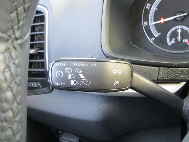 Škoda Karoq 1,5 TSI 110kW Ambition DSG ČR - fotka 16 z 22