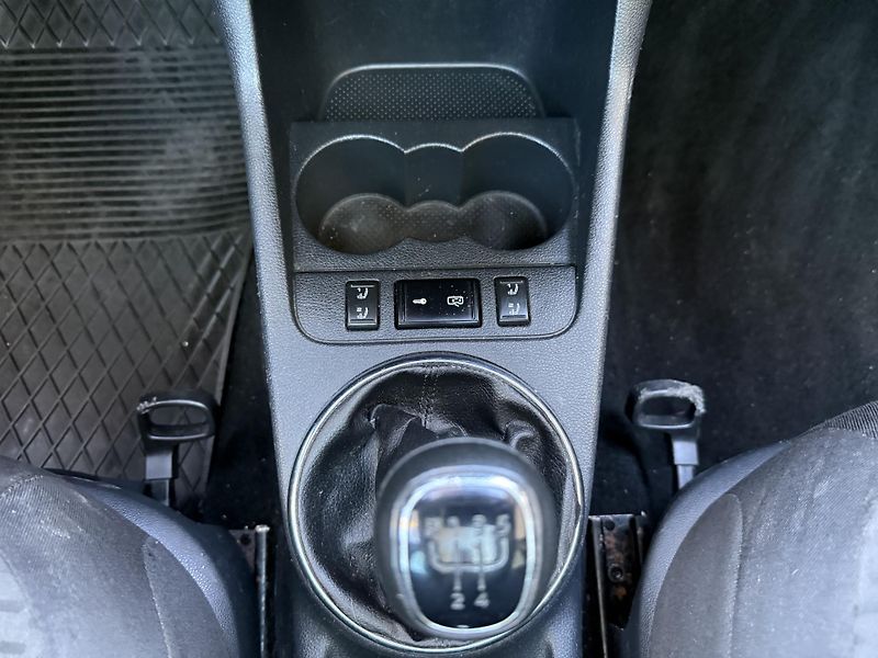 Škoda Roomster 1,2TSI Panorama - fotka 17 z 22