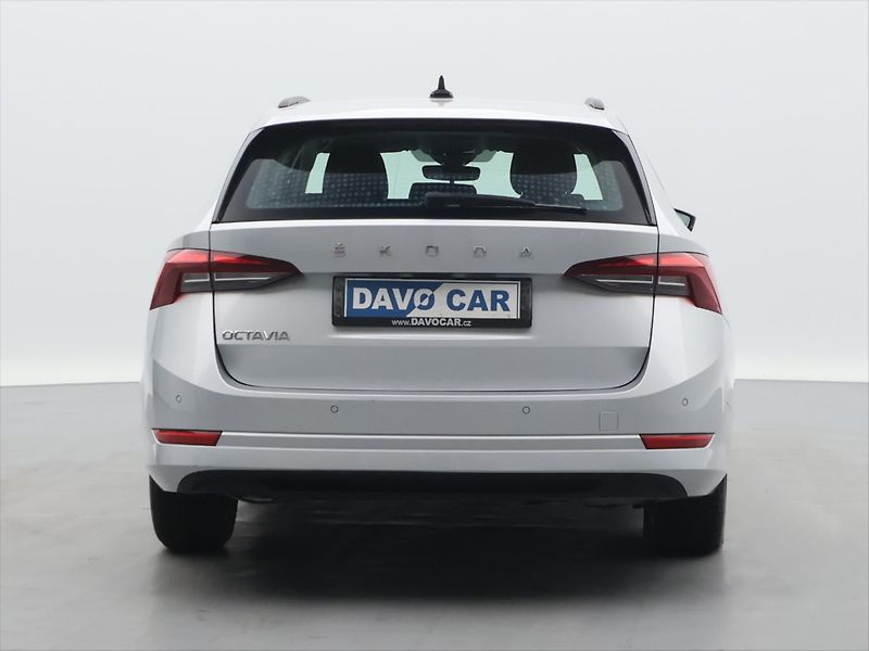 Škoda Octavia 2,0 TDI 85kW Ambition CZ DPH - fotka 6 z 27