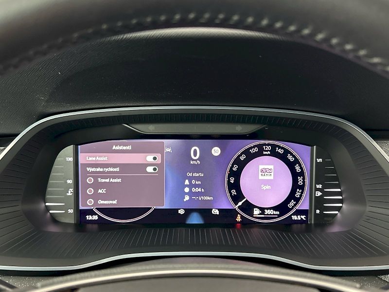 Škoda Octavia (2025) Combi 1.5TSI 110kW Top Selecti - fotka 10 z 33