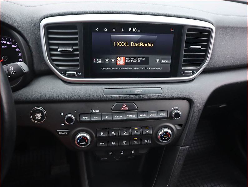 Kia Sportage (2021) Black Edition 1.6 CRDi - fotka 12 z 18