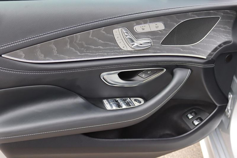 Mercedes-Benz AMG GT 43 4MATIC+ 4D 270kW DPH - fotka 19 z 50