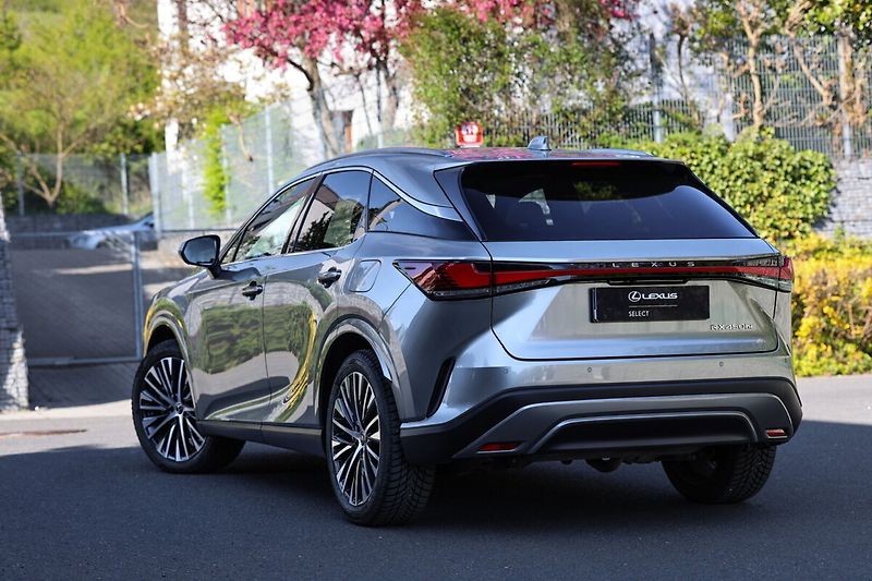 Lexus RX 450h plus 450H+ 2,5 PHEV EXECUTIVE PLUS - fotka 2 z 24