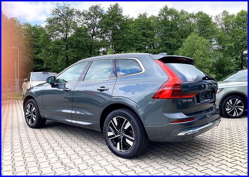 Volvo XC60 (2026) B5 AWD PLUS BR.+4SERVIS/ZÁRUKA - fotka 6 z 43