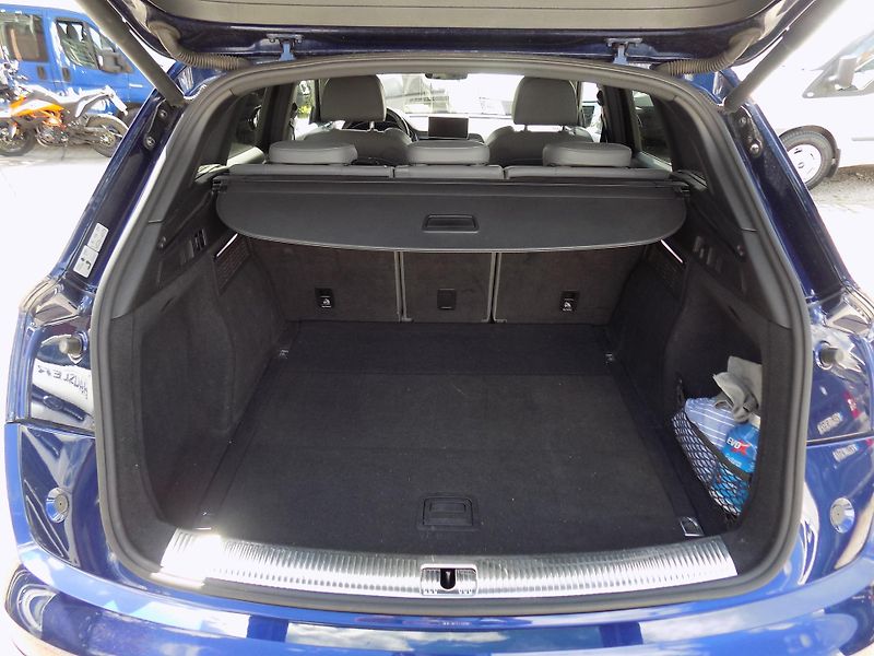 Audi SQ5 3,0 255 KW B&O, SLINE, TOP!!!! - fotka 22 z 44
