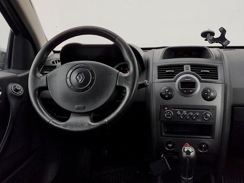 Renault Mégane (2004) 1,5 Dci 60 Kw - fotka 6 z 30
