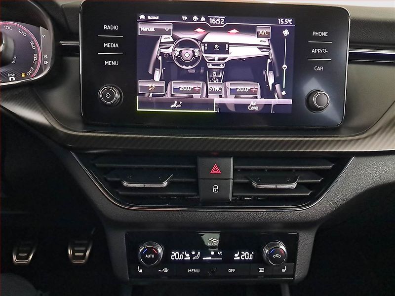 Škoda Kamiq (2023) Monte Carlo 1.0 TSI - fotka 16 z 22