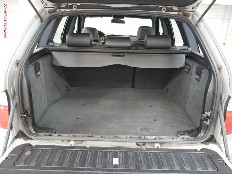 BMW X5 (2003) 3.0 xd xD, AT, xenon, kůže - fotka 7 z 21