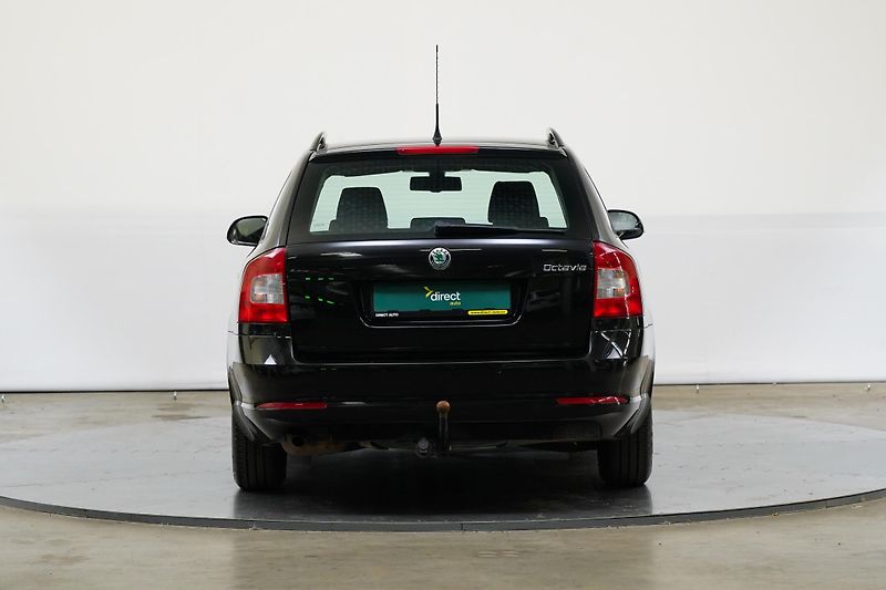 Škoda Octavia - fotka 6 z 26