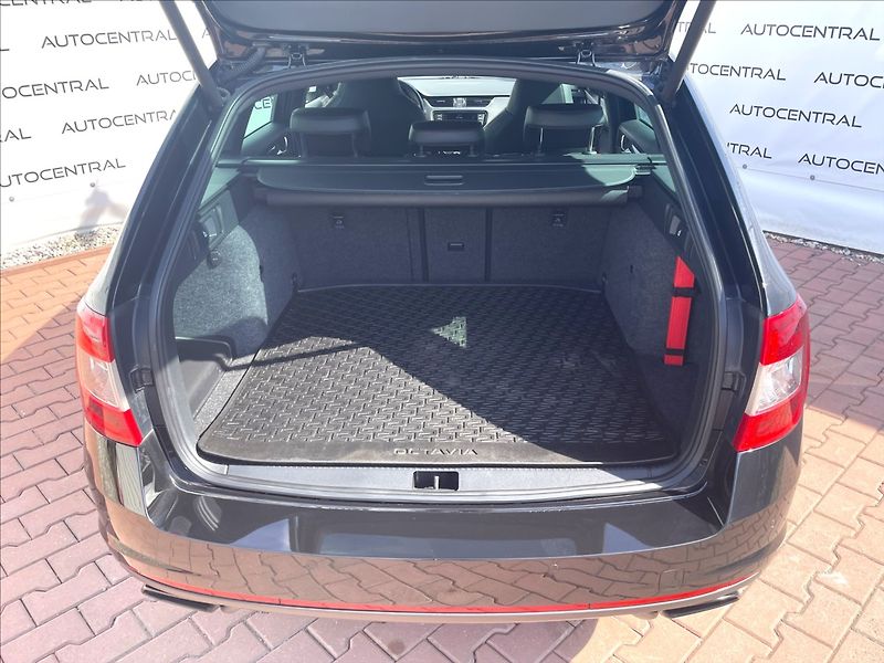 Škoda Octavia 2,0 TSI RS 162kW Challenge, 18 - fotka 10 z 28
