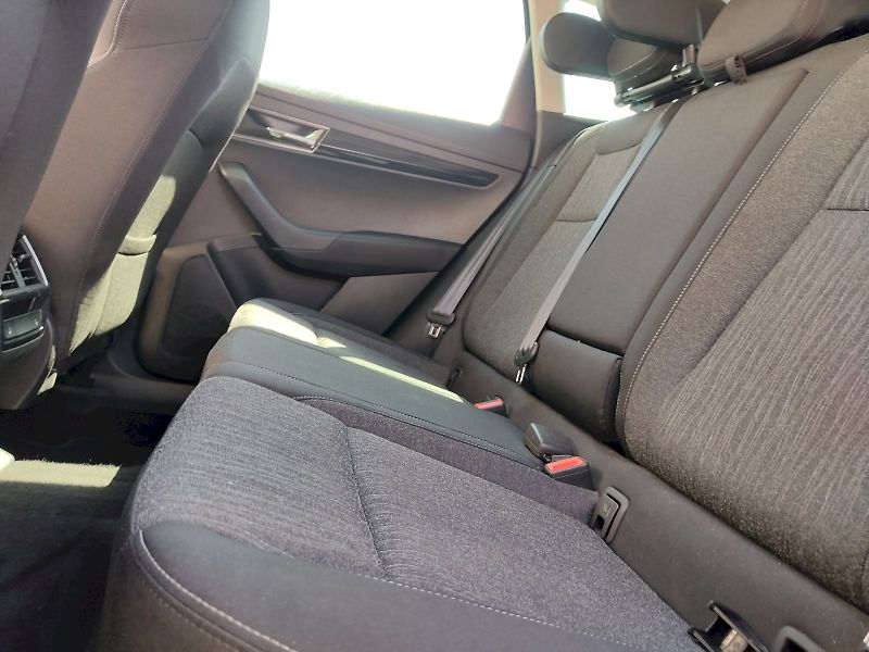 Škoda Karoq (2020) Style 1,5 Tsi 110 Kw DSG - fotka 30 z 43